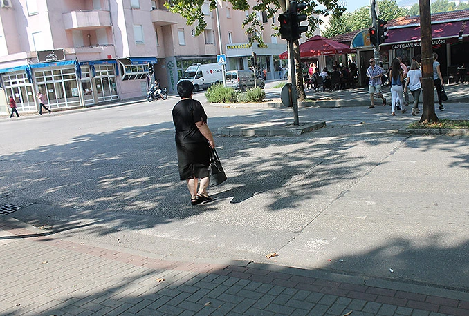 Nevidljive zebre u Mostaru