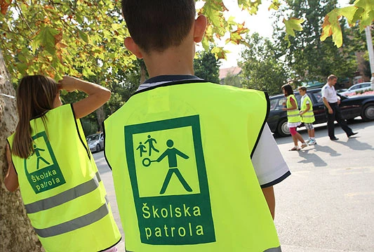 Mostar: Nakon partijskih upošljavanja u školama, Vlada pala i na udžbenicima