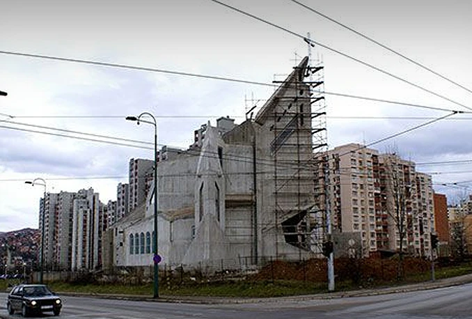 Uhićen jedan od napadača na crkvu u Sarajevu