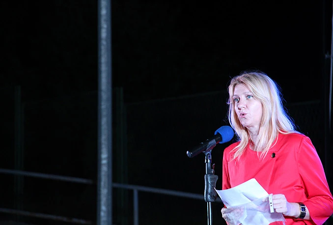 Čestitka roditeljima, učiteljima i đacima: Nastava počinje uz štrajk glađu