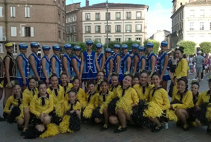 Mostarske mažoretkinje na natjecanju u Francuskoj