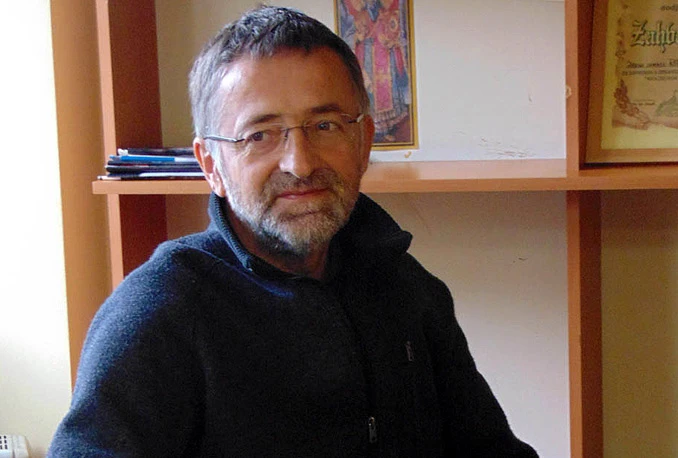 Poznati glumac na ulici