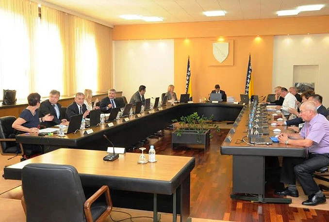Koliki je unutarnji dug Federacije?
