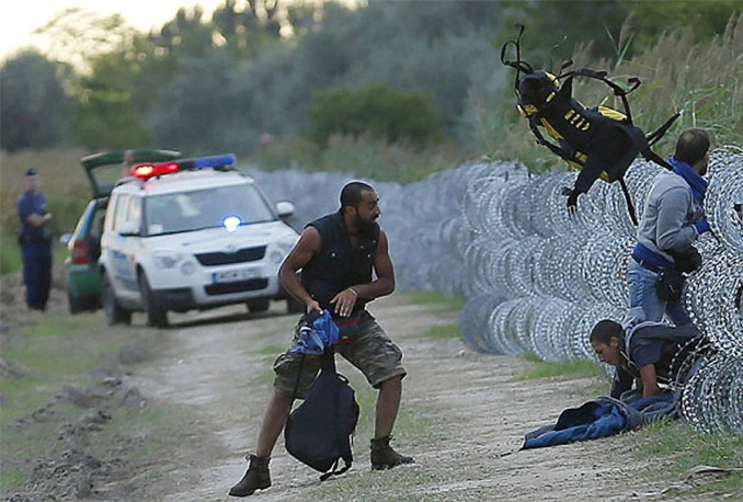 Helikopteri i psi na mađarskoj granici - podiže se i vojska?