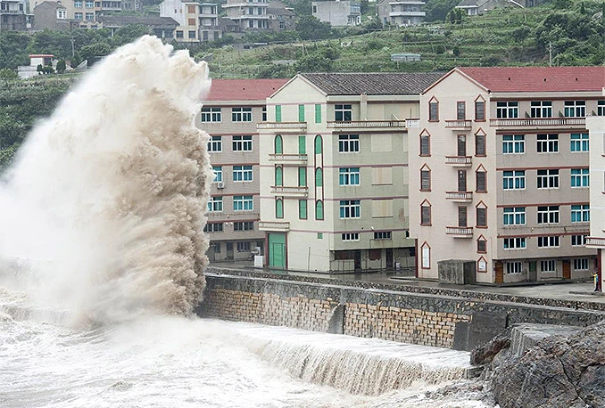 Moćni tajfun Goni pogodio Japan