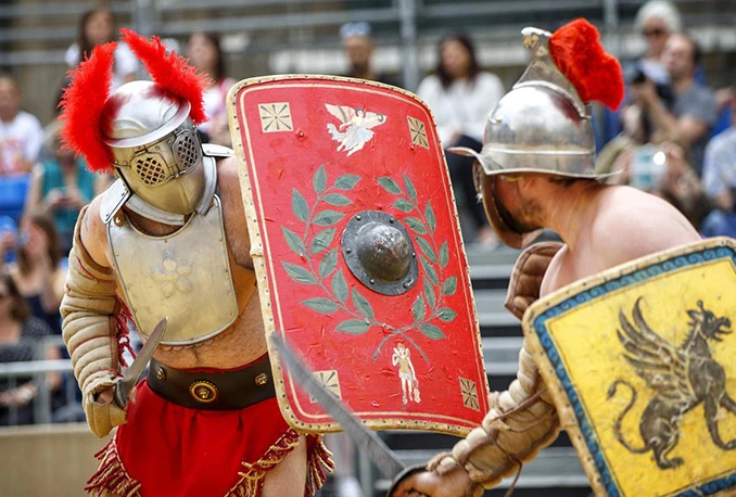 Dašak Rimskog carstva u Londonu: Građani i turisti uživali u gladijatorskim borbama