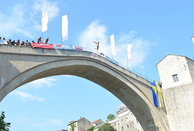 U Počitelju prikazan dokumentarac o pripremama za skokove sa Starog mosta