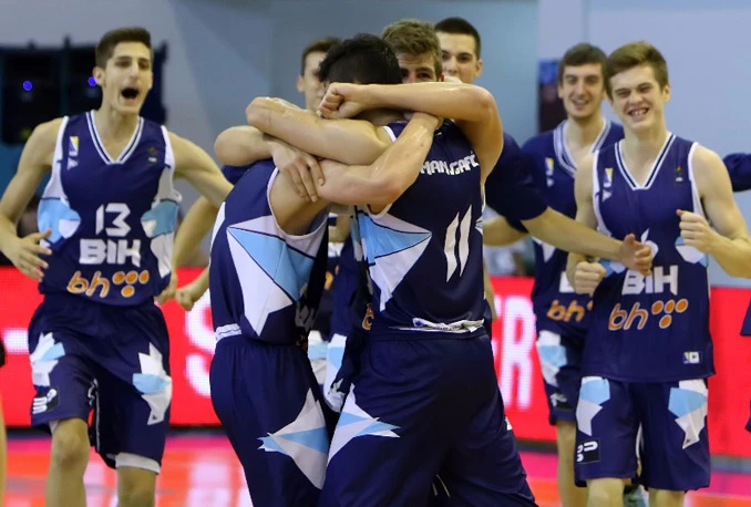 BiH juniorima Španjolci na putu do medalja