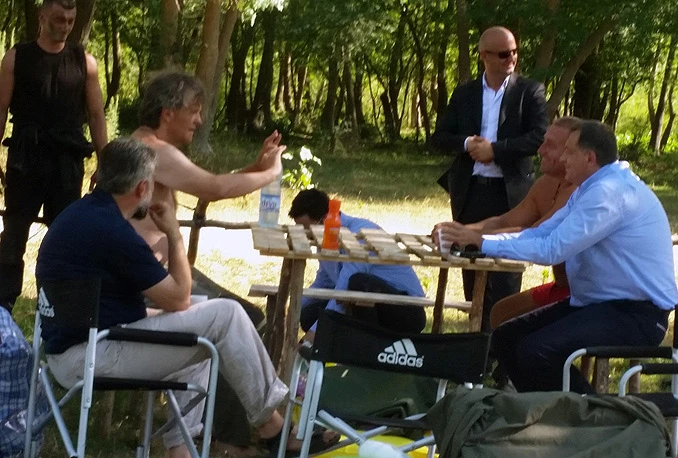 Dodik s Kusturicom na filmskom setu u Čapljini