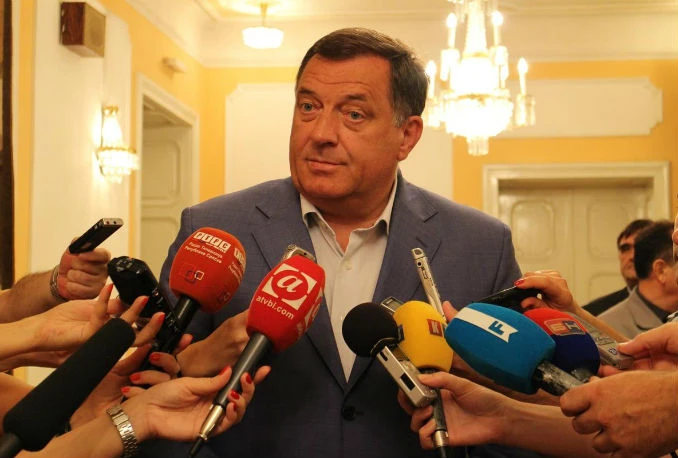 Dodik dirnut gestom majki Srebrenice: BiH možemo napraviti samo kao zajedničku zemlju
