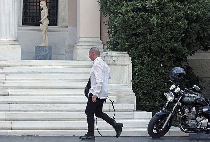 Zbunjeni Grci: Nije ovo kriza ni desnice ni ljevice, sada me strah onoga što slijedi
