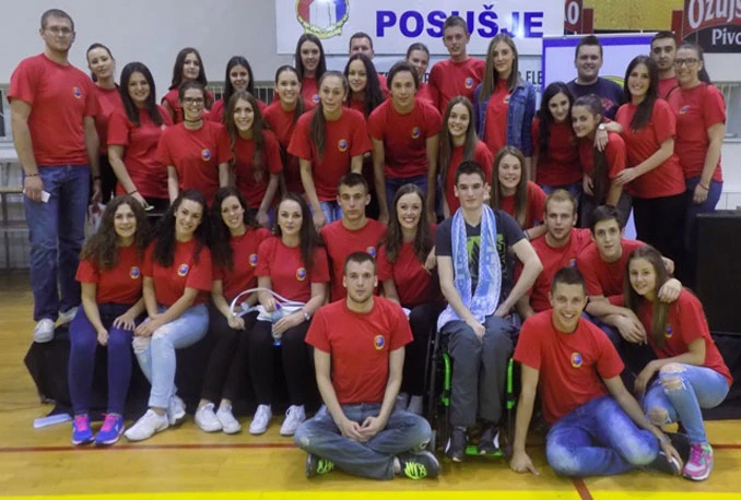 Posuško Vijeće mladih prikupilo 50.407 KM za liječenje Mate Šarića