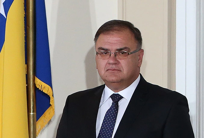 Ivanić: Nije realno da srpski predstavnik ode u Srebrenicu