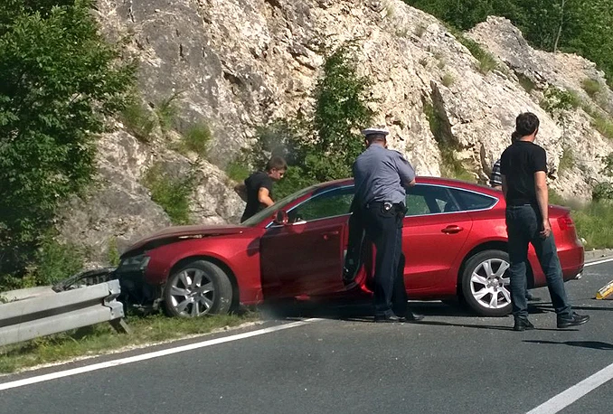 Izgubio kontrolu i sletio s M-17