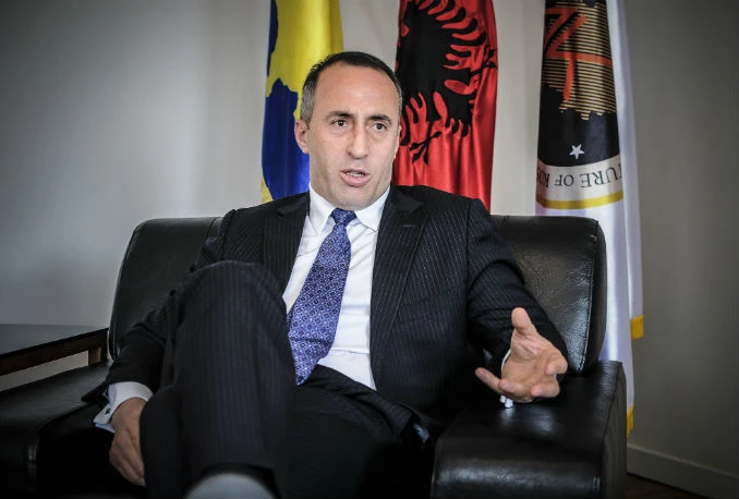 Slovenija: Hardinaju vraćena putovnica, može natrag na Kosovo