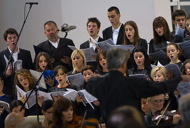 Vivadijeva 'Gloria' i Mozartova 'Krunidbena misa' večeras u Mostaru, sutra u Međugorju