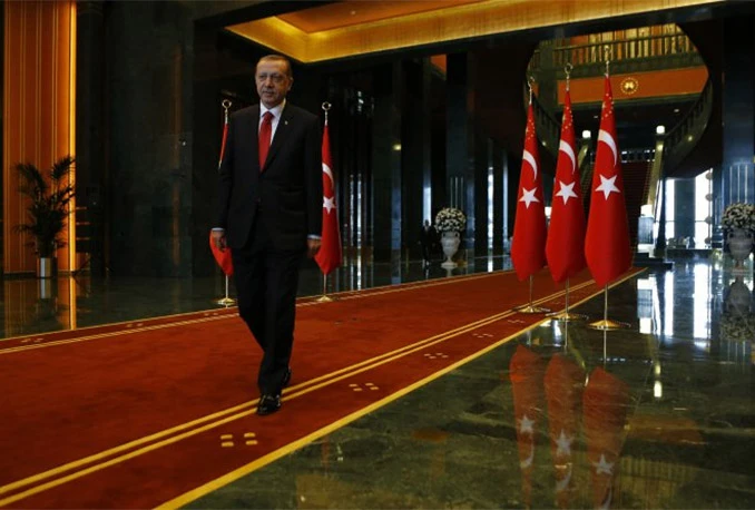 Erdogan: Nađite zlatne WC školjke i odlazim