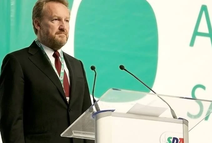 Izetbegović o nadmoći nad Hrvatima, srpskim licima i povratku na selo