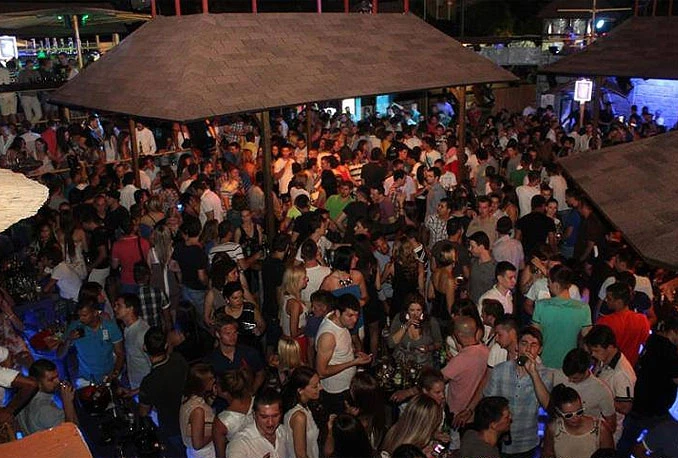 Mostar od petka postaje grad ludih noćnih provoda