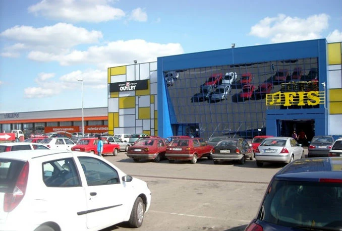 Lažna dojava o bombi u tržnom centru ‘Fis’