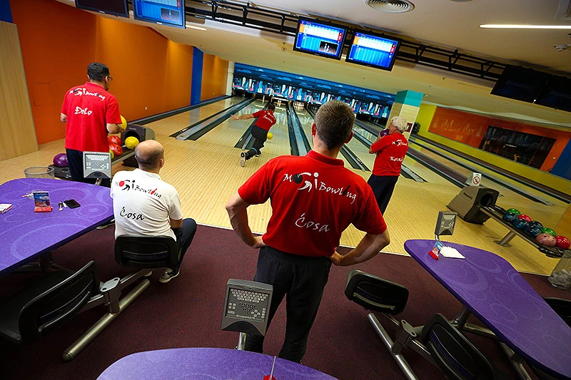 Večeras završnica velikog turnira u bowlingu
