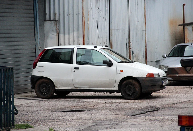 Mostar: 49-godišnjak pronađen mrtav u automobilu u rijeci Buni