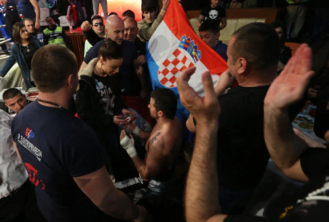 Bombarder pred oltarom: Ženi se bokser Damir Beljo