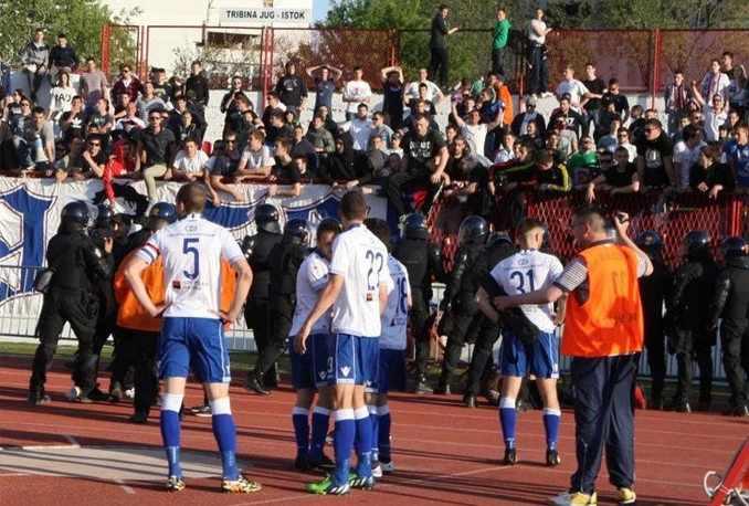 Torcida umalo "linčovala" igrače Hajduka