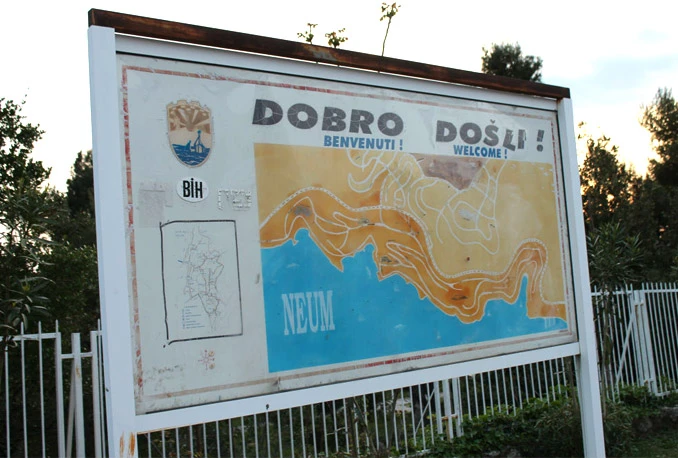 Neum se skromno priprema za prve goste