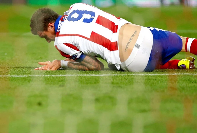 Mandžukić si tetovirao pogrešno napisanu poruku!