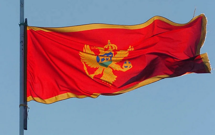 Francuzi Crnogorcima pustili "Hej, Slaveni"!