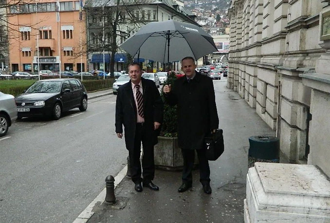 Nova vlast se odrekla službenih automobila, ali na jedan dan