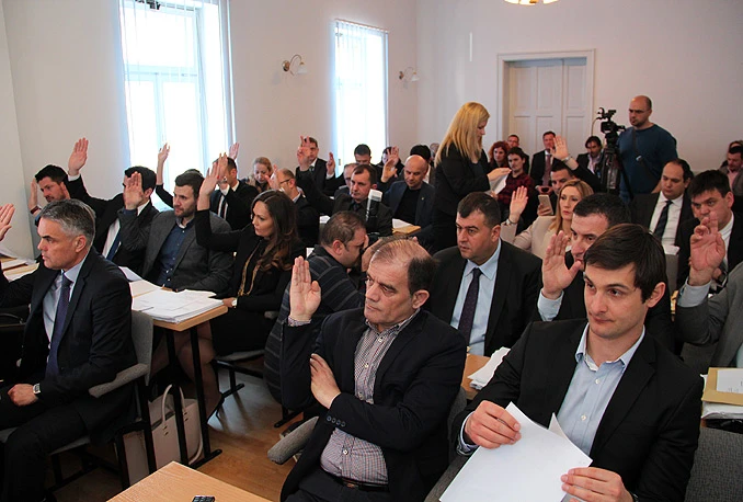 Druge obveze zastupnika spriječile proračun HNŽ-a