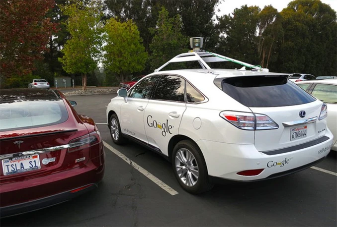 Google razvija vanjske zračne jastuke za automobile