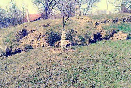Zvornik: Brdo izronilo iz zemlje