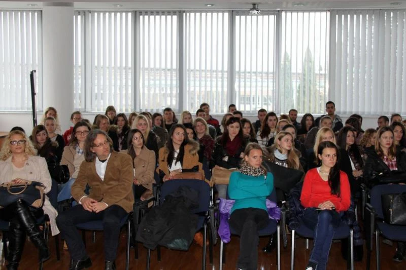 Studenti ekonomije iz devet europskih zemalja u posjeti Aluminiju