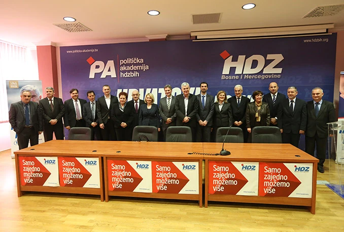 HDZ neće iz svoje postave izbaciti Zoru Dujmović