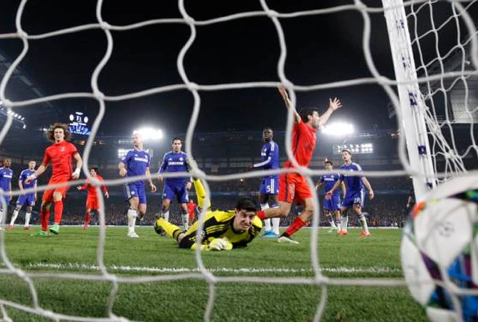 PSG šokirao London i u produžecima izborio četvrtfinale