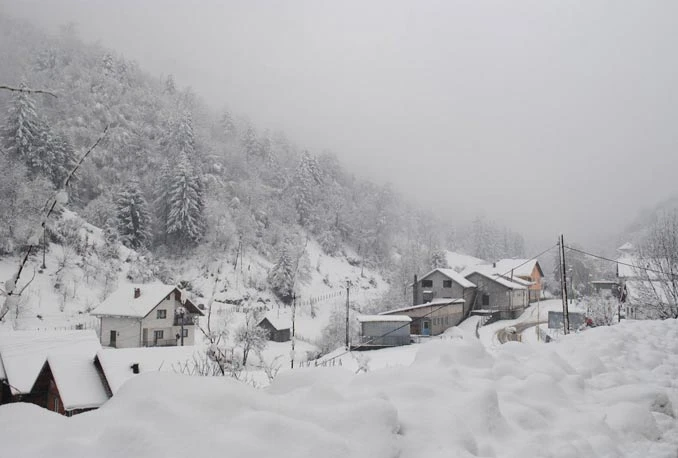 Nevrijeme bez struje ostavilo više tisuća ljudi u FBiH