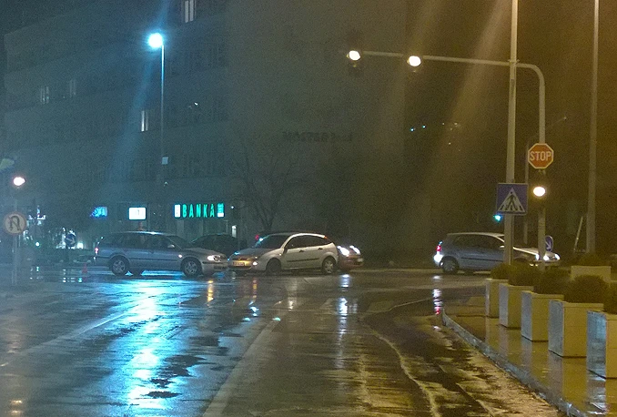 U večernjim satima lakši sudar na Španjolskom trgu