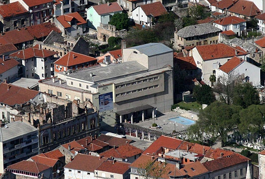 Koje vas predstave očekuju u mostarskom Pozorištu tijekom ožujka?