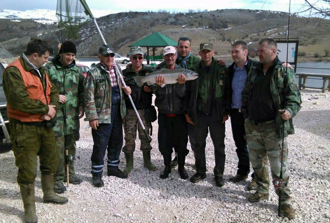 Ulov Rajka iz Gacka: Pastrmka od skoro 6 kg