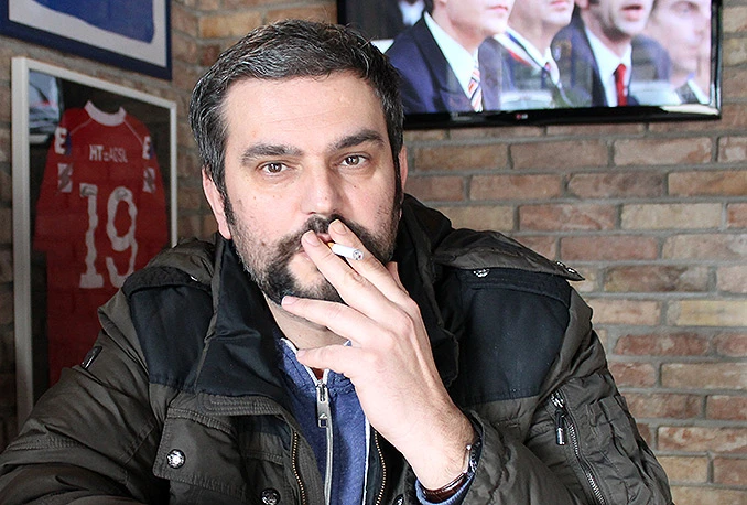 Komadina za Bljesak.info: Mi smo mrtvaci koji moraju slušati jedni druge