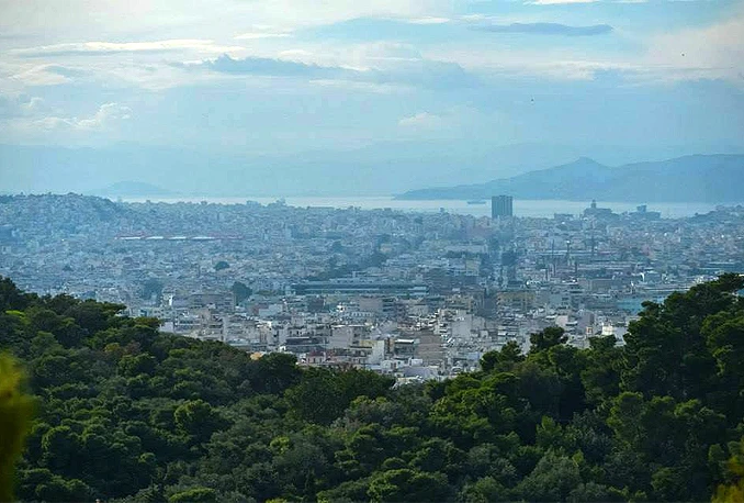 Grčka prodaje auta i vraća otpuštene radnike