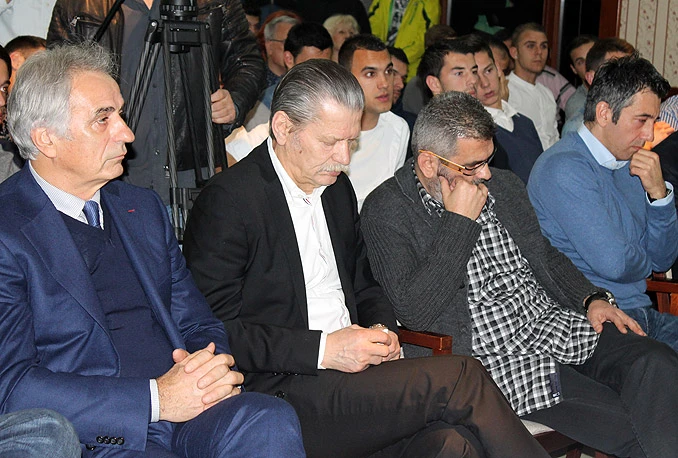 Promocija knjige izazvala ogroman interes, Veležovim legendama ovacije