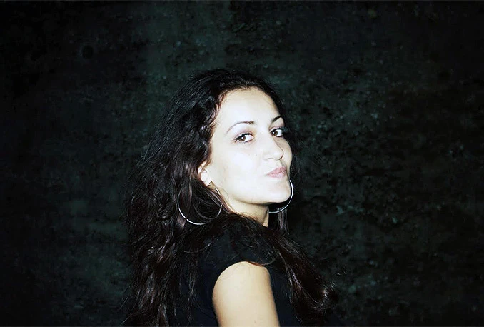 Talentirana glazbenica Anja Rikalo u ulozi DJ-ice!