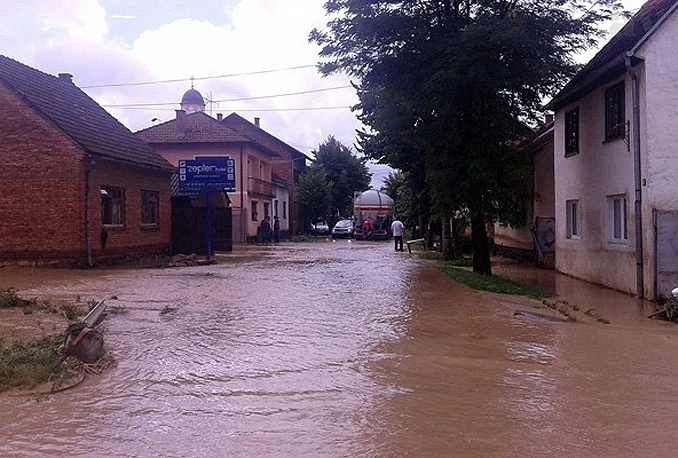 Tuzla: Uprava Civilne zaštite zastrašuje i dezinformira javnost
