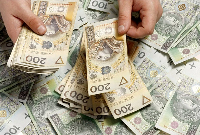 Poljska neće zamrzavati tečaj švicarskog franka