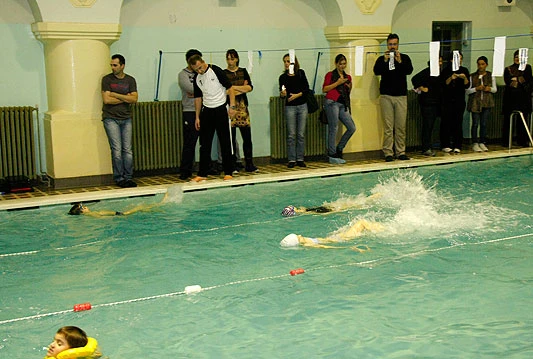 Upiši se u 'Orkinu' zimsku školu plivanja