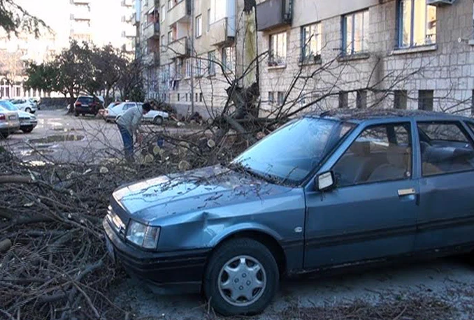 Nevrijeme zahvatilo Mostar i Trebinje